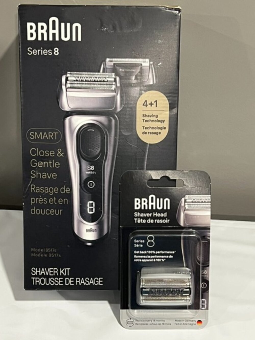 Braun Series 8 Shaver (8517s) - New Open Box + Extra New Head